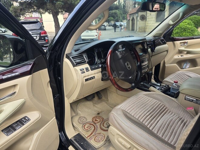 Lexus LX 570 2010, 243,426 km - 5.7 l - Bakı
