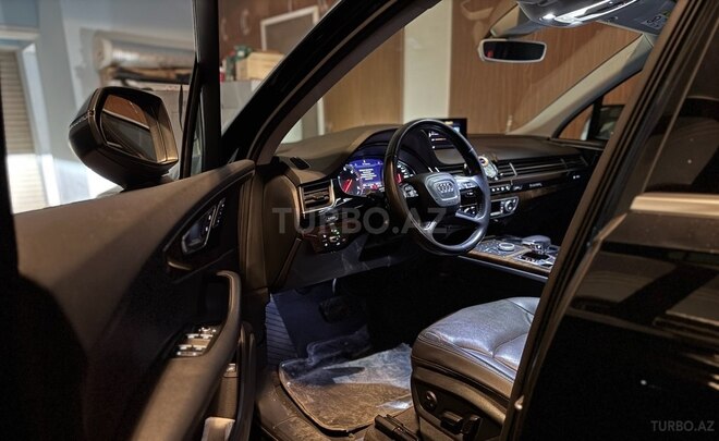 Audi Q7 2016, 160,976 km - 3.0 l - Bakı