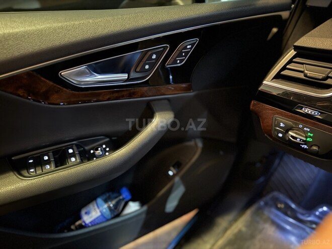 Audi Q7 2016, 160,976 km - 3.0 l - Bakı