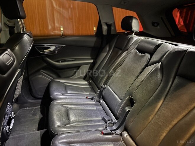 Audi Q7 2016, 160,976 km - 3.0 l - Bakı