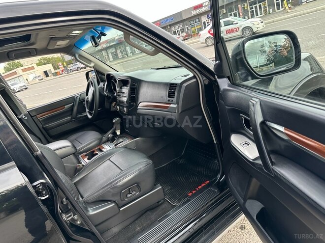 Mitsubishi Pajero 2007, 187,000 km - 3.0 л - Bakı