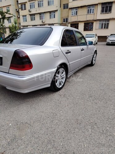 Mercedes C 220 d 1998, 289,000 km - 2.2 l - Xırdalan