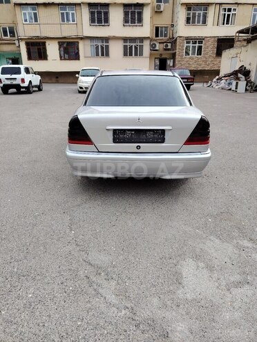 Mercedes C 220 d 1998, 289,000 km - 2.2 l - Xırdalan