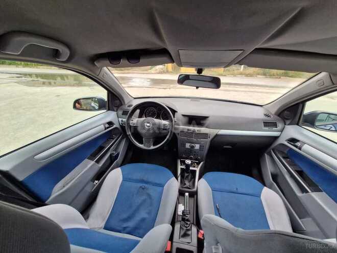 Opel Astra 2005, 220,000 km - 1.4 л - Bakı