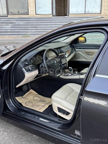 BMW 528 2013, 213,000 km - 2.0 l - Sumqayıt