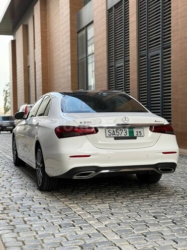 Mercedes E 300 2023, 27,000 km - 2.0 л - Bakı