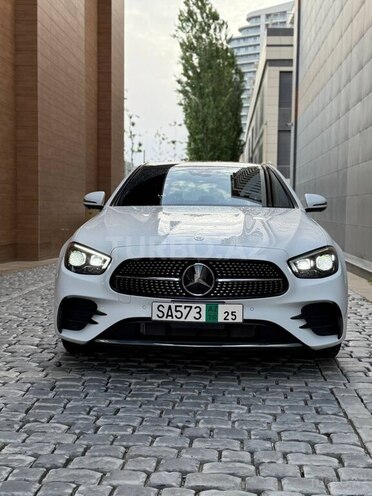 Mercedes E 300 2023, 27,000 km - 2.0 л - Bakı