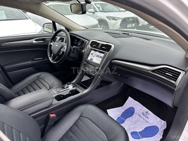Ford Fusion (North America) 2017, 74,000 km - 2.0 л - Bakı
