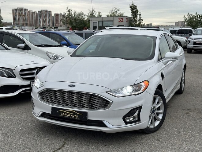 Ford Fusion (North America) 2017, 74,000 km - 2.0 л - Bakı