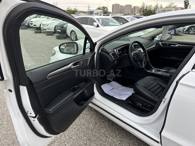 Ford Fusion (North America)-16