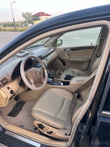 Mercedes C 240 2002, 318,000 km - 2.4 l - Sumqayıt