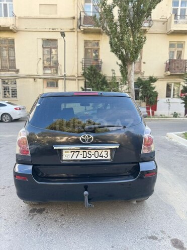 Toyota Corolla Verso 2007, 290,000 km - 2.2 l - Bakı