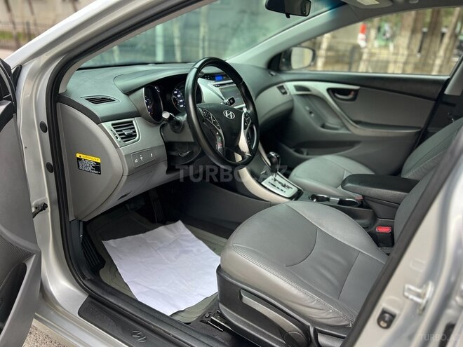Hyundai Elantra 2011, 210,000 km - 1.8 л - Xırdalan