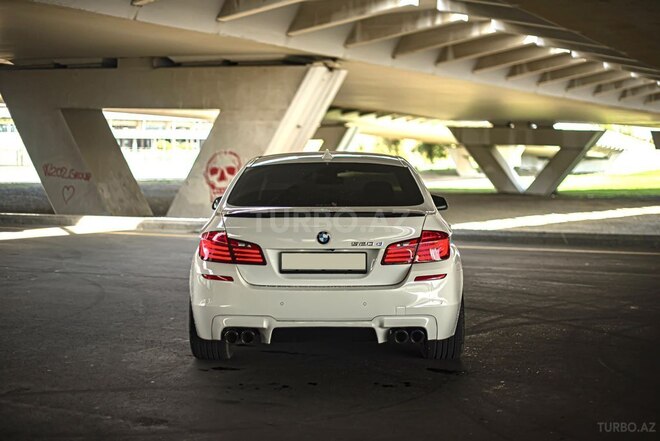 BMW 520 2015, 218,000 km - 2.0 l - Bakı