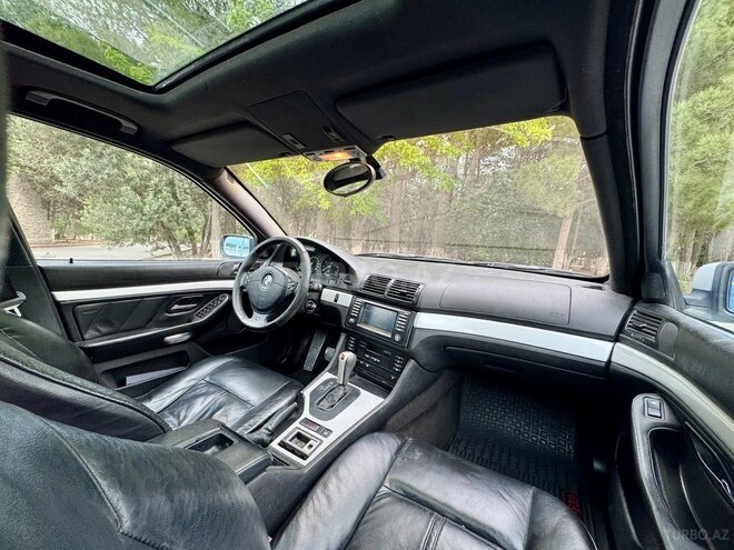 BMW 525 2003, 284,368 km - 2.5 l - Bakı