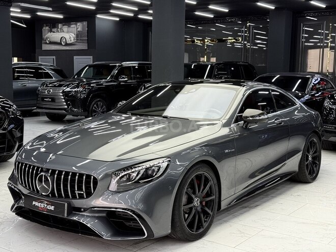 Mercedes S 63 AMG Coupe-1