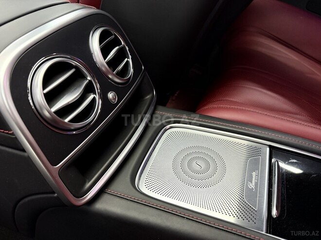 Mercedes S 63 AMG Coupe-13