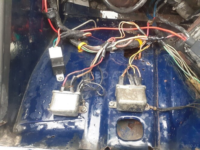 LADA (VAZ) 2106 1985, 95,000 km - 1.6 l - Qax