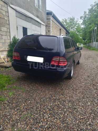 Mercedes E 220 d 2001, 345,213 km - 2.2 l - Tovuz