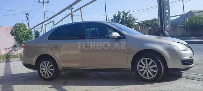 Volkswagen Jetta 2007, 260,000 km - 1.6 л - Bakı