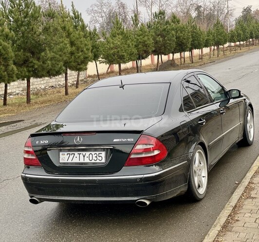 Mercedes E 320 2003, 289,000 km - 3.2 l - Bakı