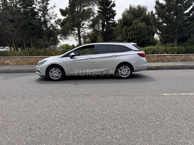 Opel Astra 2018, 156,000 km - 1.6 l - Bakı