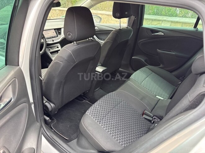 Opel Astra 2018, 156,000 km - 1.6 l - Bakı
