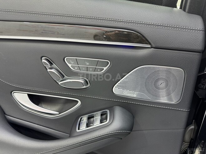 Mercedes S 350 d-23