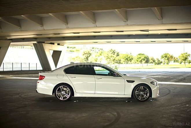 BMW 520 2015, 218,000 km - 2.0 l - Bakı