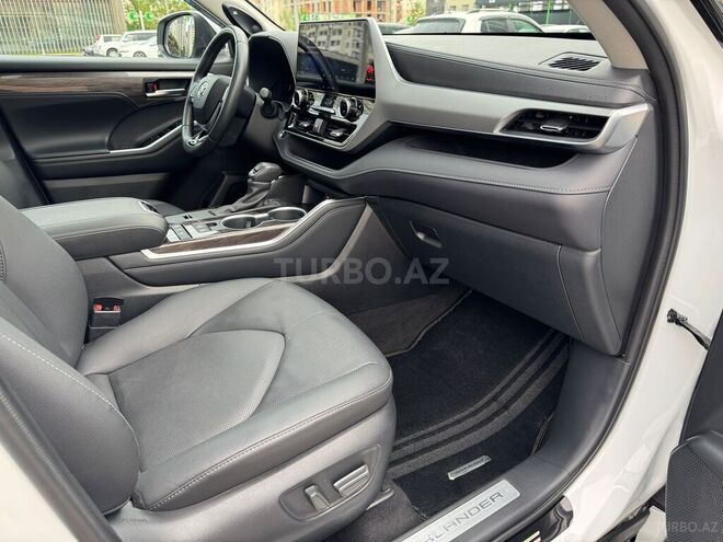 Toyota Highlander 2023, 50,367 km - 2.5 l - Bakı