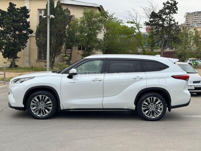 Toyota Highlander 2023, 50,367 km - 2.5 l - Bakı