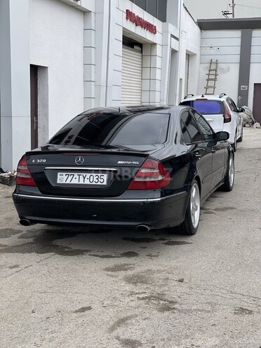 Mercedes E 320 2003, 289,000 km - 3.2 l - Bakı