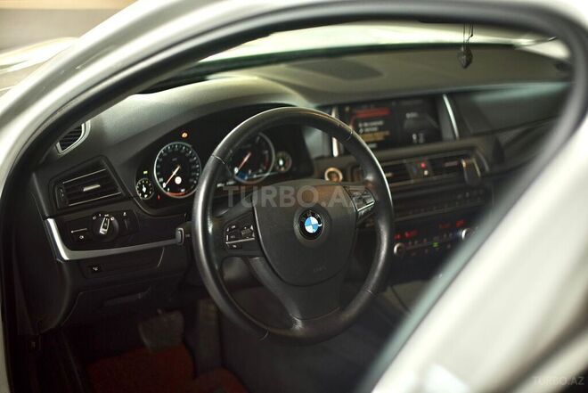 BMW 520 2015, 218,000 km - 2.0 l - Bakı