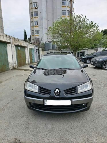 Renault Megane-6