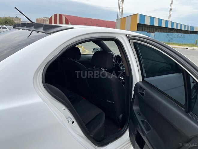 Mitsubishi Lancer 2009, 125,000 km - 2.0 l - Bakı