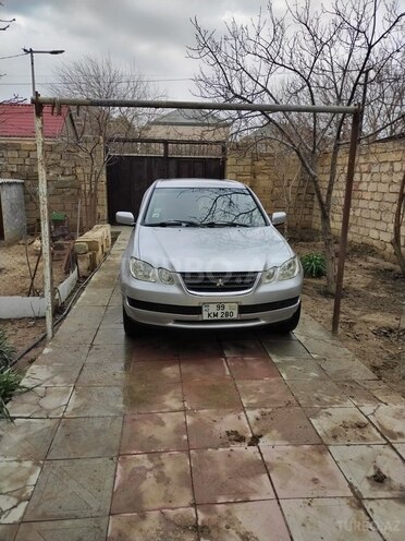 Mitsubishi Airtrek 2002, 240,000 km - 2.4 л - Sumqayıt