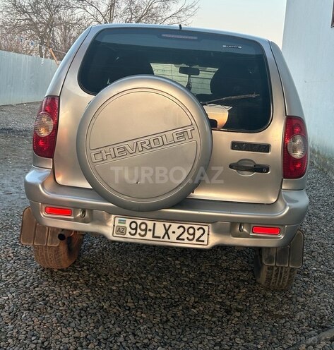 Chevrolet Niva 2004, 482,803 km - 1.7 l - Sabirabad