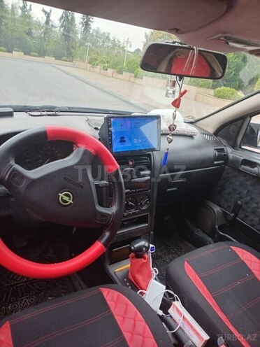 Opel Astra 1998, 254,963 km - 1.6 l - Ucar