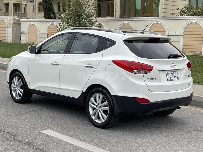 Hyundai ix35 2010, 130,705 km - 2.4 l - Bakı
