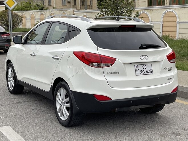 Hyundai ix35 2010, 130,705 km - 2.4 l - Bakı