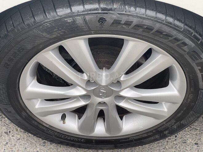Hyundai ix35 2010, 130,705 km - 2.4 l - Bakı