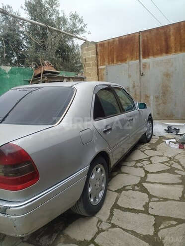 Mercedes C 220 d 1994, 300,000 km - 2.2 l - Bakı