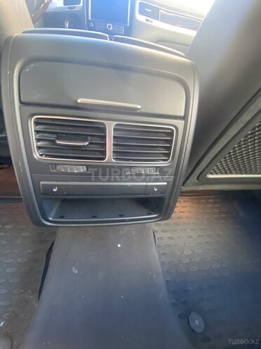 Volkswagen Touareg 2011, 92,491 km - 3.6 l - Bakı