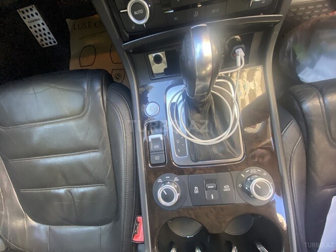 Volkswagen Touareg 2011, 92,491 km - 3.6 l - Bakı
