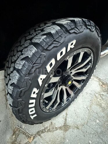 Hummer H3 2008, 327,201 km - 3.7 l - Bakı