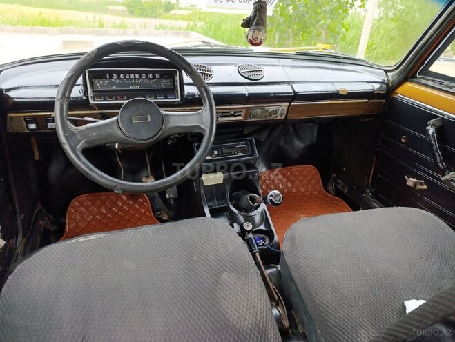 LADA (VAZ) 21011 1984, 95,000 km - 1.3 л - Salyan