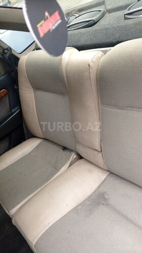 Opel Vectra 1989, 145,000 km - 2.5 l - Zaqatala