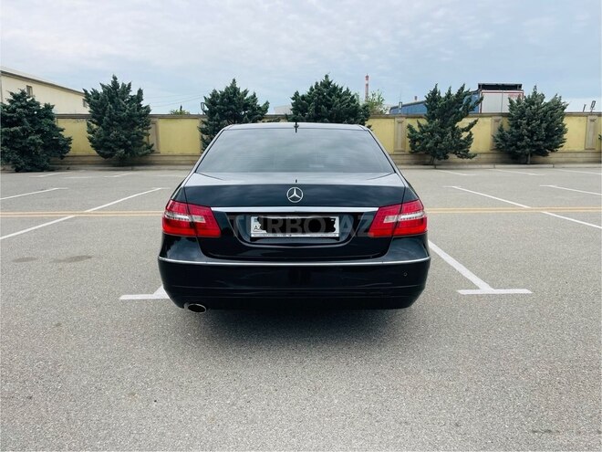 Mercedes E 250 2009, 185,632 km - 1.8 l - Bakı