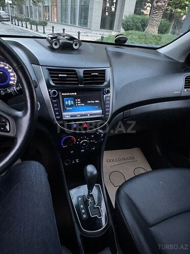 Hyundai Accent 2016, 130,000 km - 1.4 l - Bakı