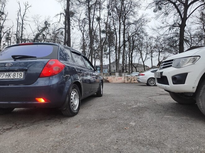Kia Ceed 2007, 203,000 km - 1.4 л - Quba